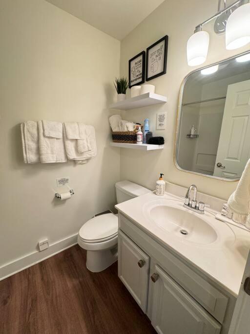 Cute And Cozy Comfy Birds Junior Cottage - 1 Mile To Dwntn Ocean Springs, Near Beach With Golf Cart Extérieur photo